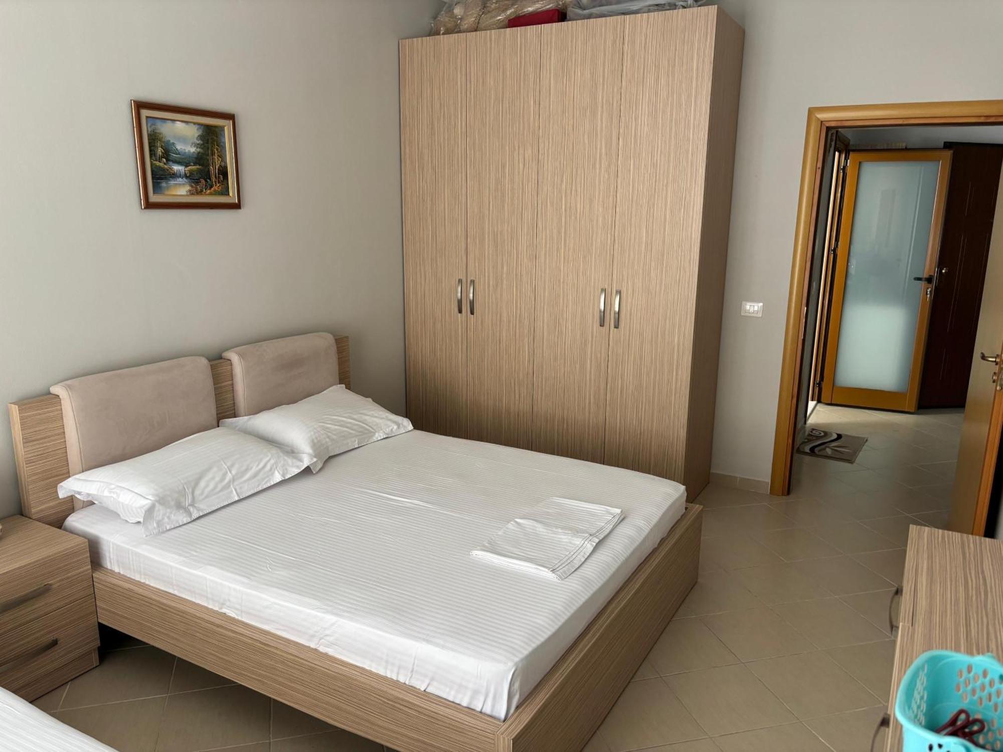 Apartment Albania Orikum Exterior photo